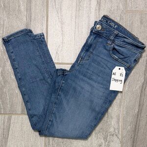 American Eagle Jegging Medium Wash | Size 8 Short